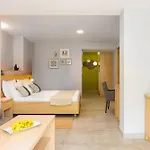 Hotell Aminess Vival Velaris 4*