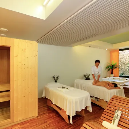 Aminess Vival Velaris スペタル