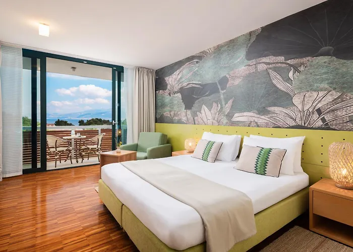 Aminess Vival Velaris 4*