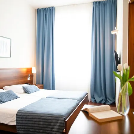 Aminess Vival Velaris 4*