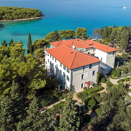Hotell Aminess Vival Velaris Supetar