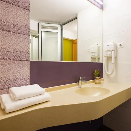 Aminess Vival Velaris 4*