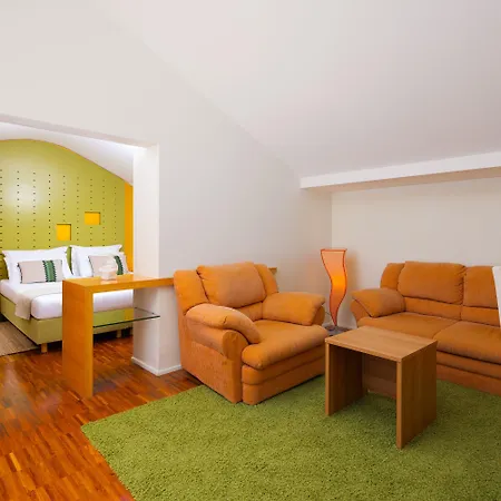 Aminess Vival Velaris 4* Supetar