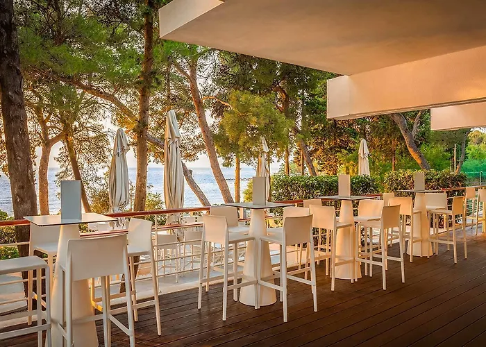 Aminess Vival Velaris