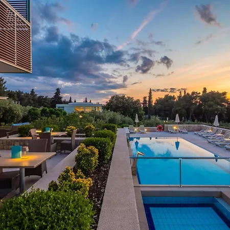 Aminess Vival Velaris Отель