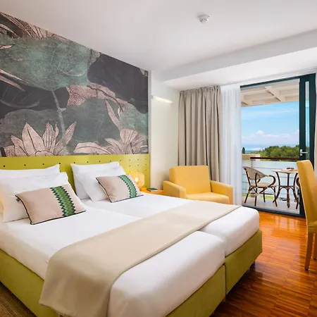 Aminess Vival Velaris 4* Супетар